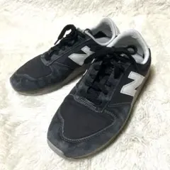 new balance スニーカー ブラック/ホワイト 【最終値下げ】