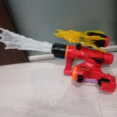 ナーフガン　スパイダーマン　コラボ