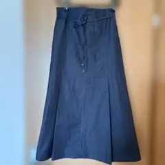 grove スカート