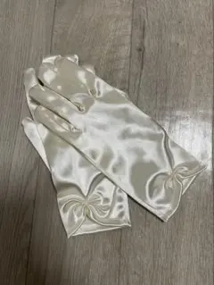 アイボリー サテン ウェディンググローブ