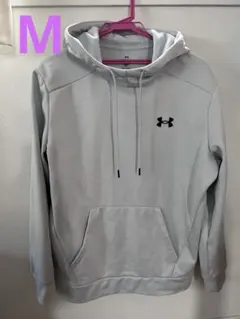 Under Armour ライトグレー パーカー M