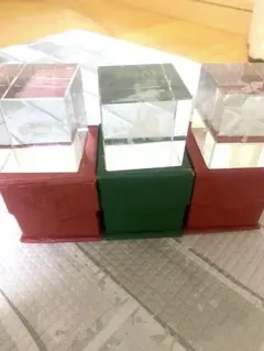 クリスタル ペーパーウェイト 3個セット