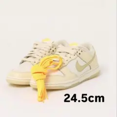 ナイキ スニーカー クリーム色 24.5cm