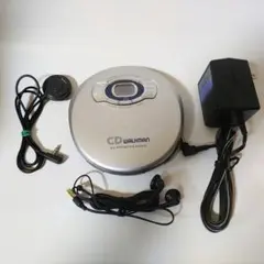 【動作品】 SONY ポータブルCD プレーヤー WALKMAN D-E660 SONY CD WALKMAN ポータブルプレーヤー D-E660 シルバー リモコン付き