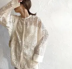JUNOAH ノーカラー レースシャツ　アイボリー　Mサイズ