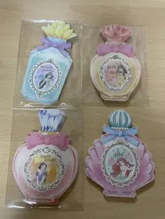 【新品(1つ中古)】ディズニーランド プリンセス メモ帳 4個セット