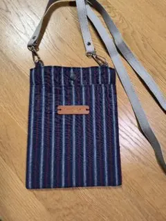 ハンドメイド★スマホショルダーバッグ　紺系