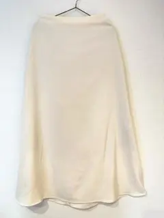 新品　ロペピクニック　ホワイト　ロングフレアスカート