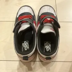 VANS ベルクロスニーカー ブラック/ホワイト/レッド