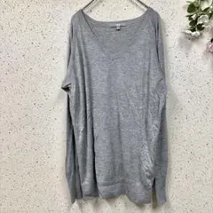 美品✨【UNIQLO】カシミヤブレンド Vネックセーター (長袖) (L)