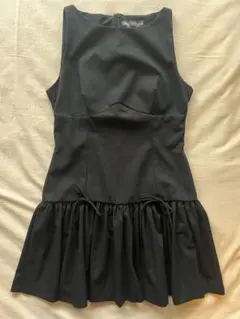 ZARA ブラック ノースリーブ フリルミニワンピース