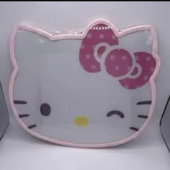 【匿名配送】新品未使用品　ハローキティ　ウィンクまな板のサムネイル
