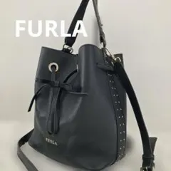 美品　FURLA ブラック　2WAY ショルダーバッグ コスタンザ　スタッズ付き