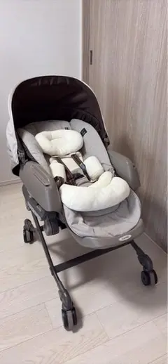 『美品』Combi ネムリラ ハイローチェア 電動タイプのサムネイル