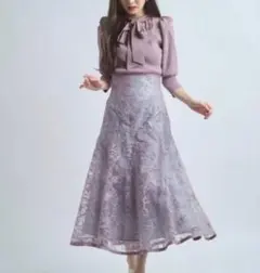 【新品未使用】リランドチュール　線タッチ刺繍レーススカートのサムネイル