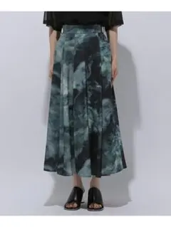 HARE　BLURタックフレアSK スカート ロング・マキシスカートのサムネイル