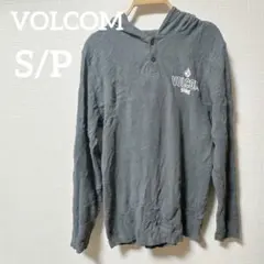 ⭐️1点もの⭐️VOLCOM 【S/P】 フード付き グレー パーカーのサムネイル