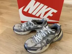Nike ライトボーン/モルト-カレッジグレー V2Kランニングシューズ 