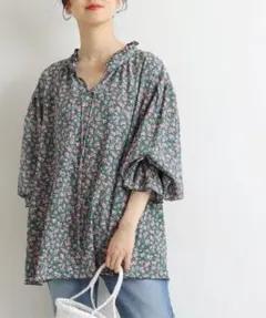 新品 IENA 花柄パフスリーブブラウス 半袖 - メルカリ