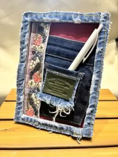 Item thumbnail for item 1d1075c1-8409-4e46-9c98-3848a6e255a9