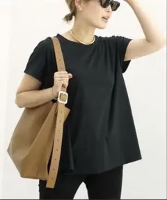 ドゥーズィエムクラス CELERI セルリ フレンチスリーブ Tシャツ ブラックのサムネイル