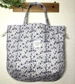 ハンドメイド　トートバッグ　☆ リバティ　アシュテッド