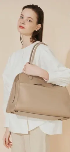 【しゅうページ】michino paris サンジェルマンバッグ　ベージュ しゅう様専用ページ】michino paris サンジェルマンバッグ ベージュ