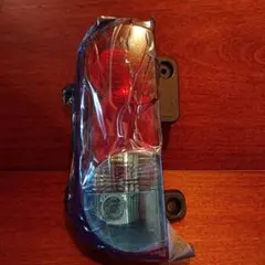 新品、未使用、NISSAN(日産)純正NV200バネット用テールランプ左 日産 純正 NV200バネット 《 VM20 》 右テールランプ P70400