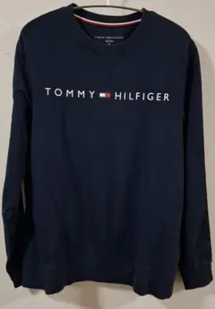 TOMMY HILFIGER ネイビーロング Tシャツ　Mサイズ　春秋物