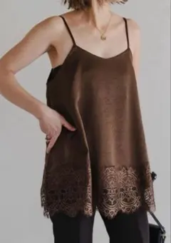 新品／未開封／BONJOUR SAGAN ／レーストリムキャミソール／ブラウン