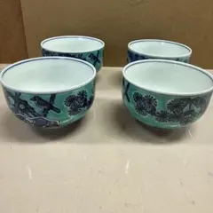 青緑色の鳥と花模様 湯飲み 4個セット