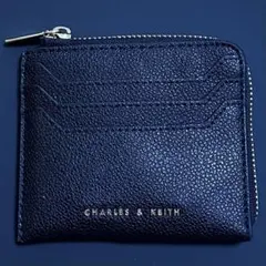 CHARLES & KEITH クラシックジッパーポーチ