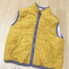 ZARA 　ザラ　ベスト　リバーシブル 98サイズ　裏起毛　100サイズ にも