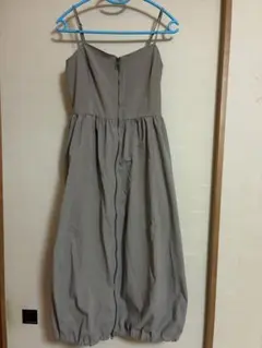 GU バブルヘムワンピース ベージュ S