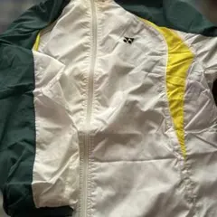 最終値下げYONEX ウインドブレーカー ホワイト/グリーン