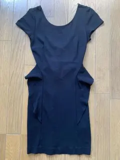 ZARA  黒ワンピース　Sサイズ　ザラ