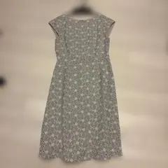 グレー レース模様 ノースリーブ ワンピース