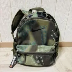 【美品！】　NIKE キッズ リュック バックパック カモフラ柄　グリーン
