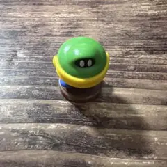チョコエッグ　スーパーマリオ　ガマネー