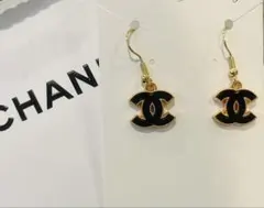 【シャネル】ヴィンテージピアス ボタン ゴールド