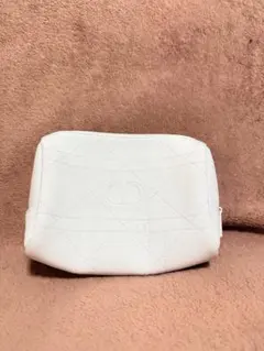 Dior 2025 スノー ノベルティ ポーチ ディオール