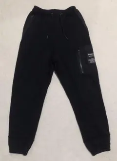 ざ*ー様 ジーユーGUアンダーカバーUNDERCOVERスウェットパンツ黒キッズ