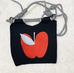 Item thumbnail for item eacdaf9b-d564-46f8-a162-cb65ba117e33