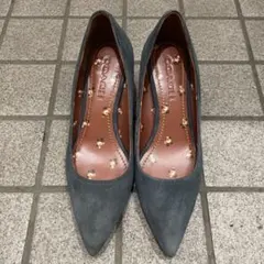 COACH ブルー寄りのグレー スエード ハイヒール