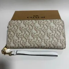 コーチ シグネチャー 長財布 ラウンドファスナー ベージュ
