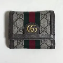 GUCCIグッチ GGスプリーム　三つ折り財布のサムネイル