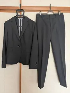 【2回だけ使用】LES MUES チャコールグレー パンツスーツ