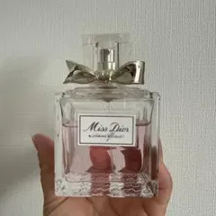 2026年最新】MISS DIOR 100mlの人気アイテム - メルカリ