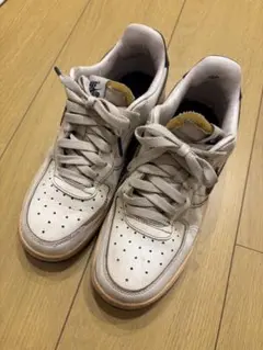 NIKE AIR FORCE 1 ホワイト ネイビーのサムネイル