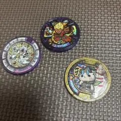 キャラクター付きメダル3枚セット